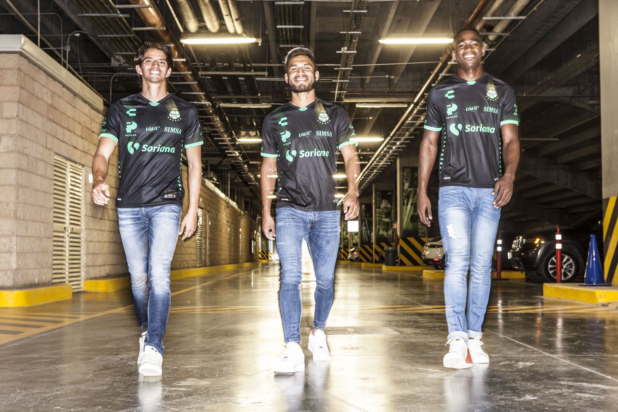 Santos Laguna entabla demanda contra Disney por derechos de transmisión