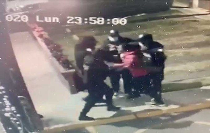 Por abuso policial, joven está grave en un hospital de Toluca #VIDEO