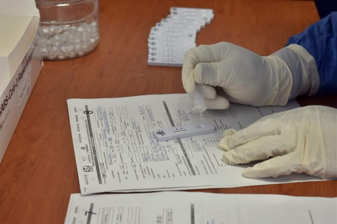 Casa por casa, buscan detectar casos de COVID-19 en Iztapalapa