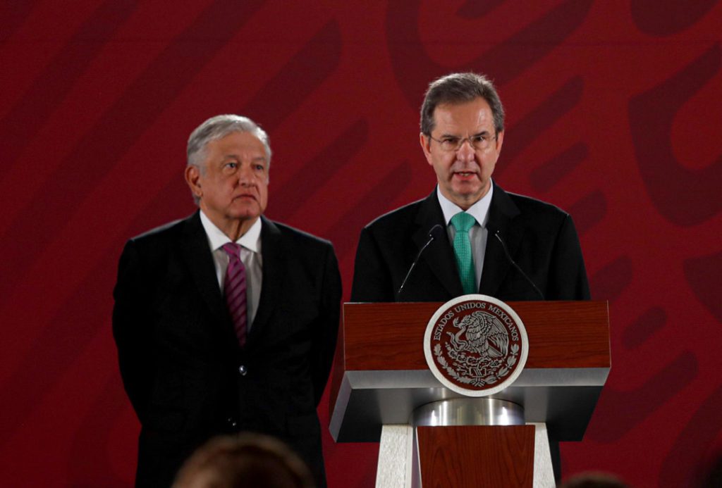 AMLO propone a Esteban Moctezuma como próximo embajador de México en EUA