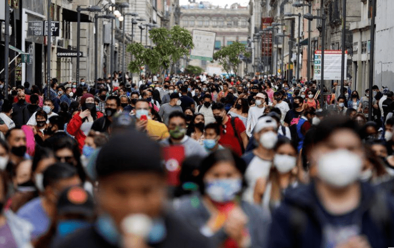 México contabiliza 627 muertes por COVID-19 en la última jornada, sumando 117,876
