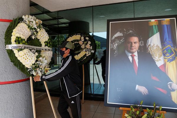 Detienen a otro sujeto relacionado con asesinato de Aristóteles Sandoval