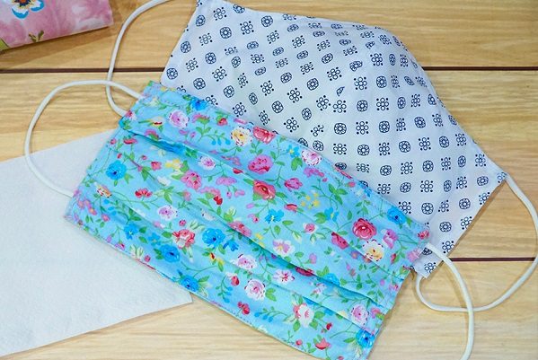 En Francia piden que la población no utilice cubrebocas hechos en casa