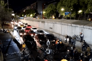 Ciclistas se manifiestan en Viaducto y Calzada de Tlalpan, se generan enfrentamientos #VIDEO