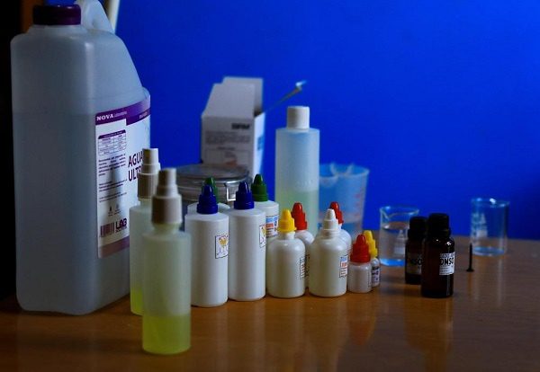 Si tomas dióxido de cloro para "tratar" o prevenir el coronavirus podrías perder tu cobertura médica