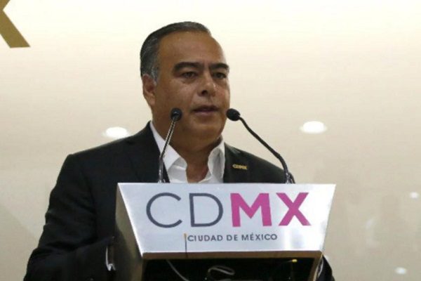 Otorgan amparo contra orden de captura a Raymundo Collins, exfuncionario de Mancera