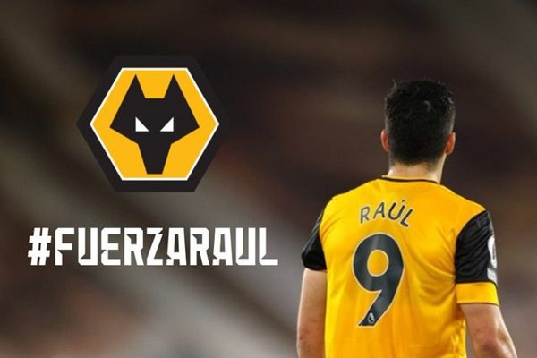 Raúl Jiménez vuelve a la cancha tras recuperarse de fractura craneal