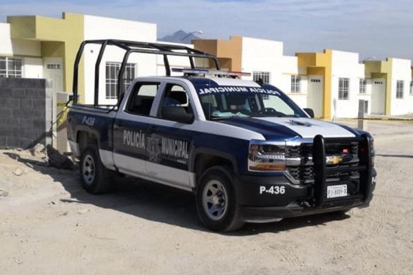 Adolescente de 16 años vende a su bebé en 3 mil pesos, en NL