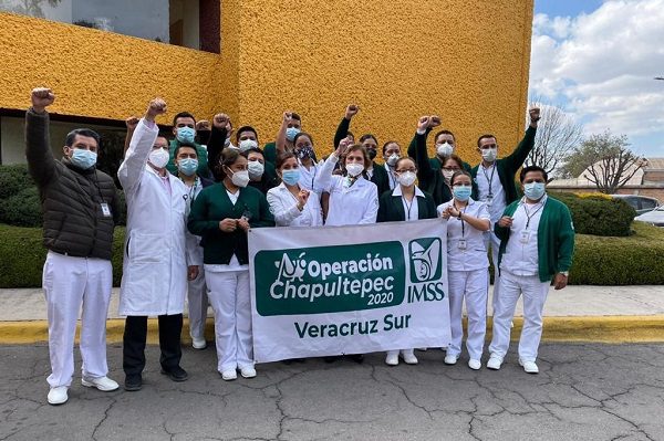 Arriban 59 trabajadores sanitarios a CDMX, provenientes de Chiapas, Durango y Veracruz