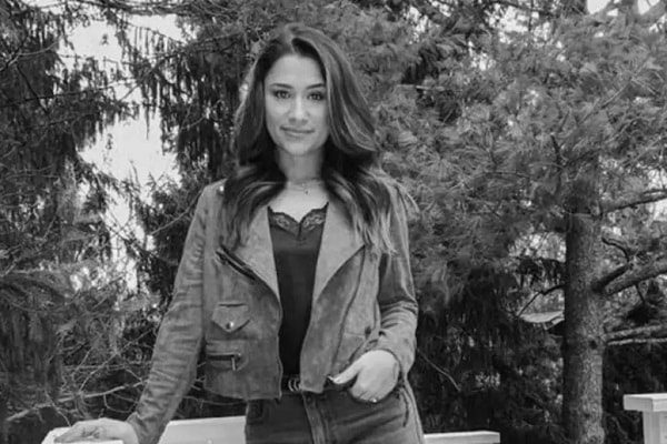 Fallece joven prensada al intentar pagar el estacionamiento en una plaza