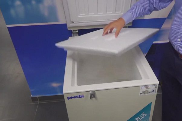 UNAM ofrece al Gobierno Federal ultracongeladores para vacuna anticovid