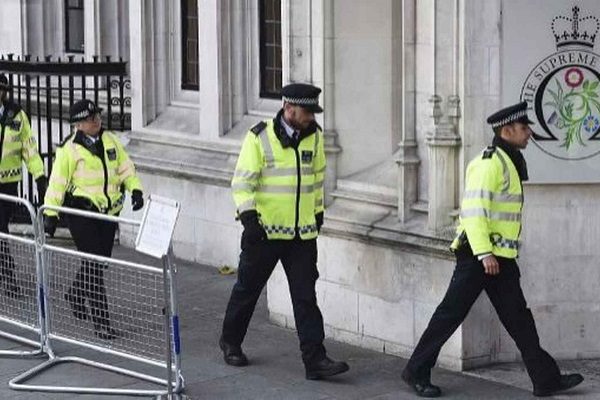 Por un error, policía británica borró 400 mil historiales criminales