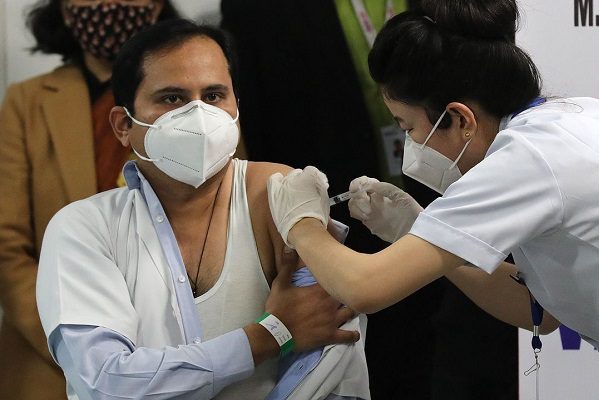 India inicia campaña de vacunación contra Covid-19