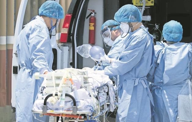 Ante saturación hospitalaria, Oaxaca anuncia cierre escalonado de negocios