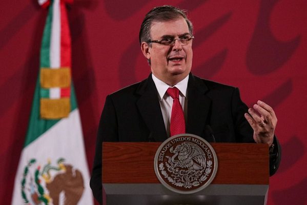 La Cofepris está por autorizar la Sputnik V, asegura Ebrard