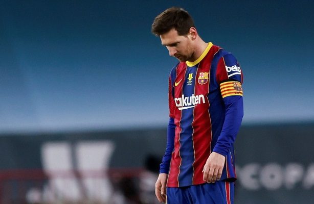 Messi es suspendido dos partidos por agresión en la Supercopa Española