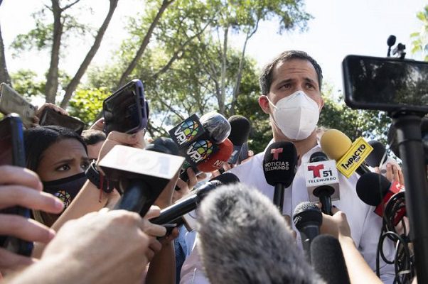 Parlamento Europeo solicita a UE reconocer a Guaidó como presidente