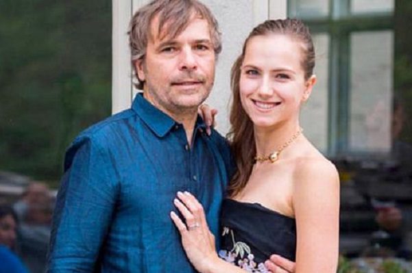 Pareja canadiense podría ir prisión por vacunarse contra el Covid-19 anticipadamente