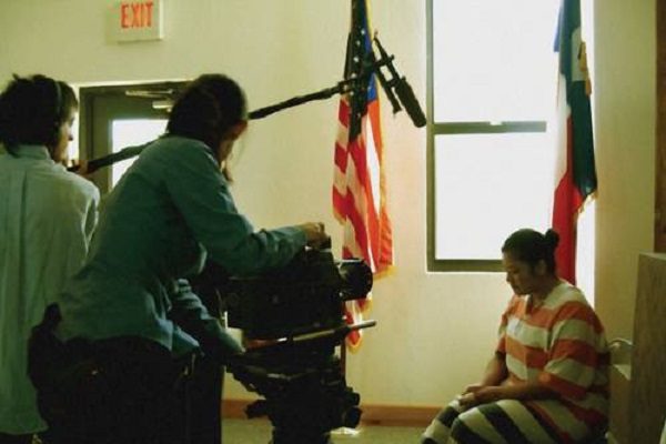 Tras 18 años, liberan a mexicana de prisión en EU por irregularidades en su juicio