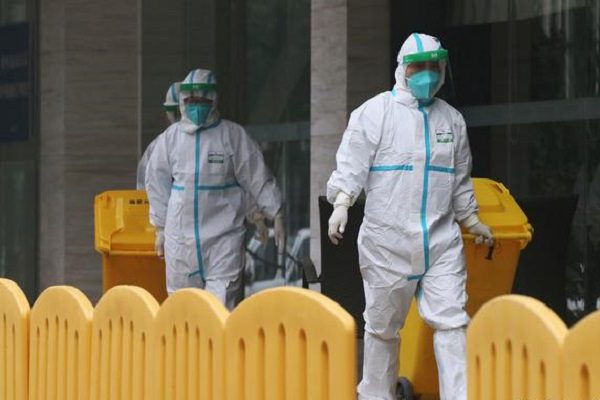 Equipo de expertos de la OMS visita mercado de Wuhan