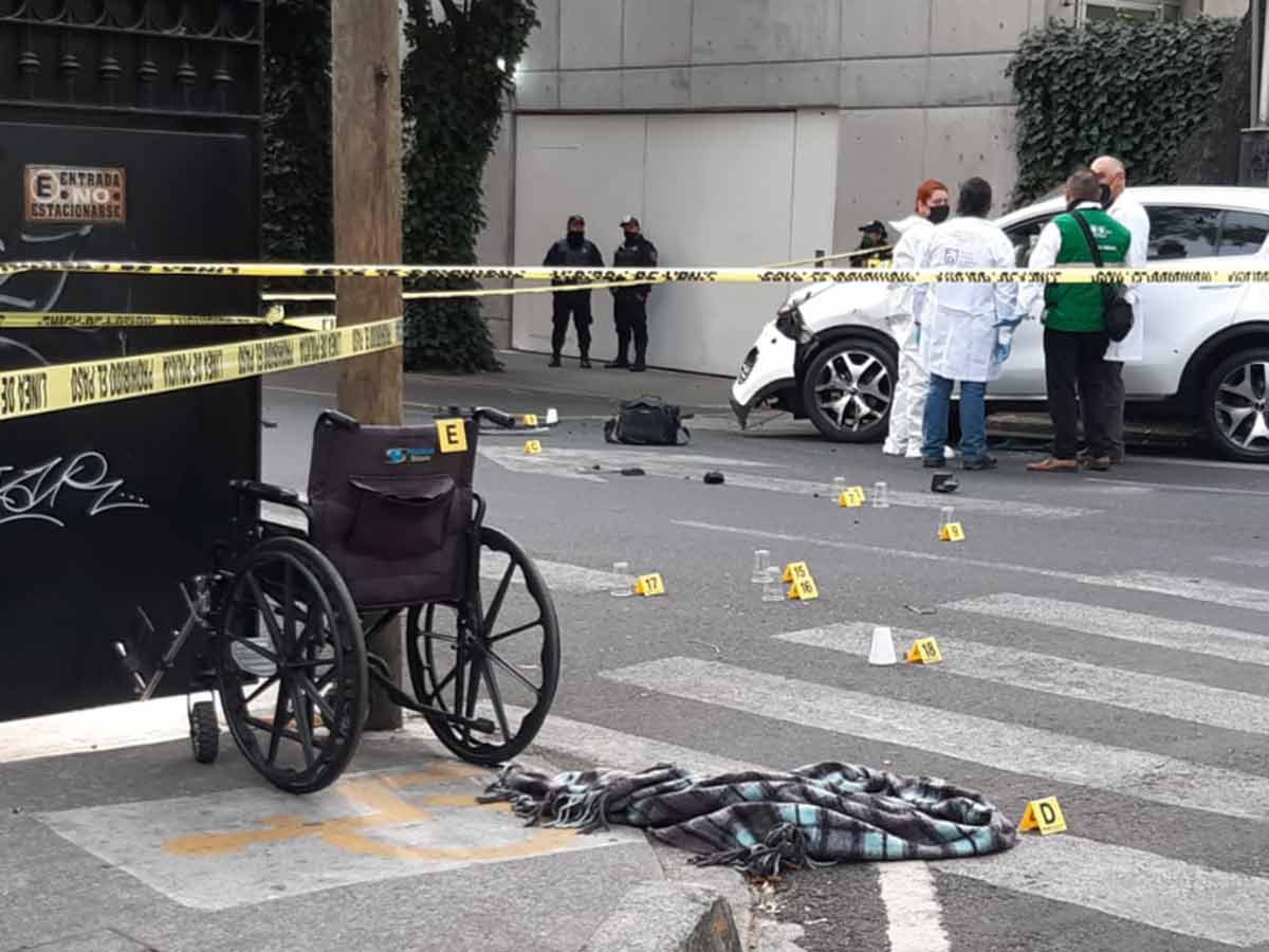 Sicario en silla de ruedas ejecuta a un hombre en Mixcoac
