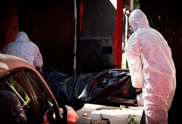 Autoridades de la CDMX modifican protocolo para manejo de fallecidos por COVID