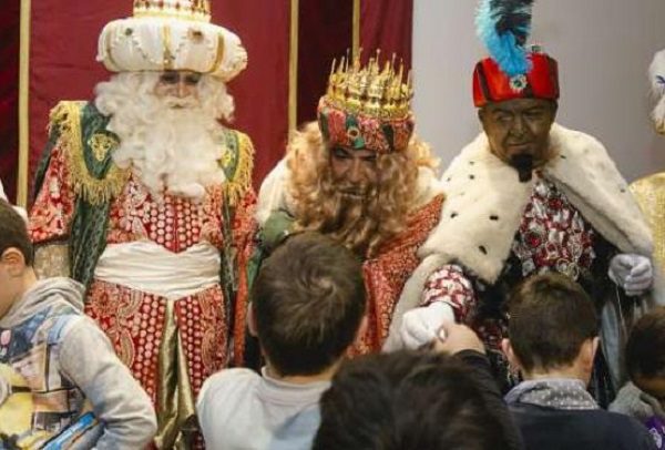 Pide jefa de Gobierno que Reyes Magos retrasen entrega de juguetes