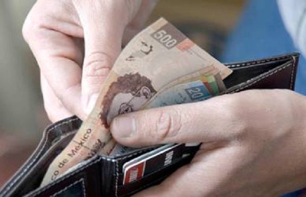 Por no dar pensión alimenticia en 10 años, hombre es vinculado a proceso