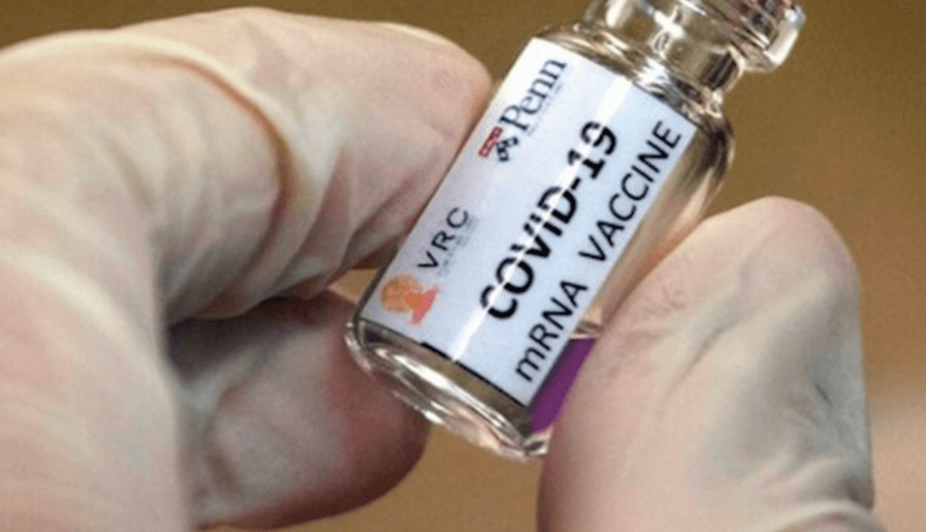 Vacuna de BioNTech y Pfizer eficaz a mutaciones en Reino Unido y Sudáfrica