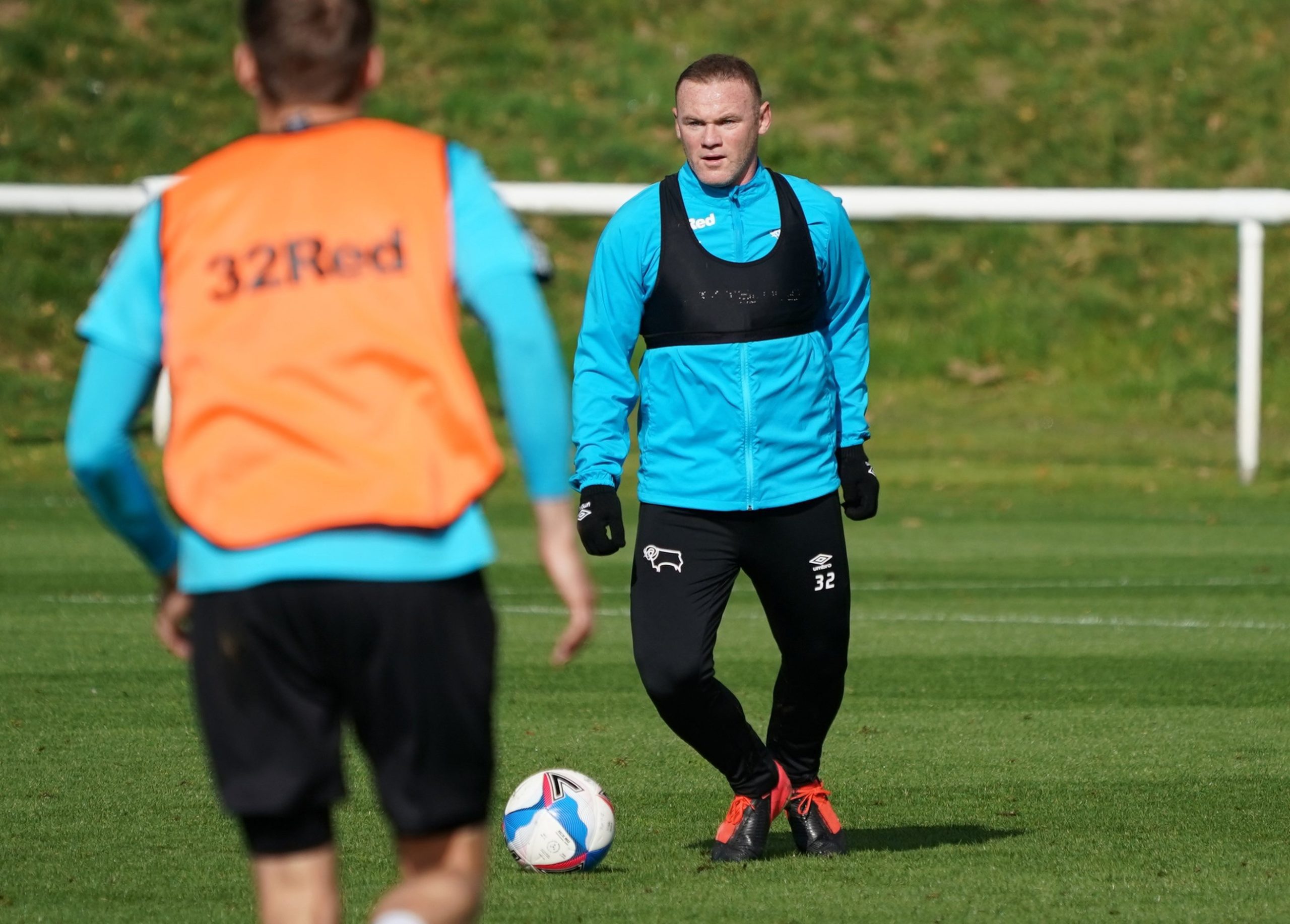 Wayne Rooney dice adiós a las canchas, ahora será director técnico