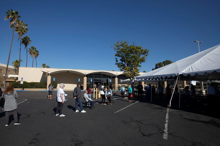 California cancela cuarentena estricta, éstas son las medidas