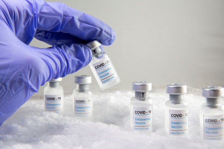 China autoriza la comercialización de la vacuna de Sinopharm contra COVID-19