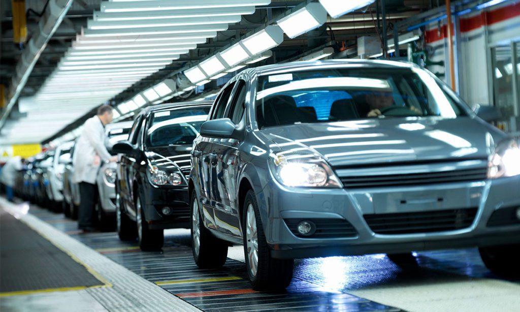 Industria automotriz prevé repunte de 11.23% en ventas de 2021