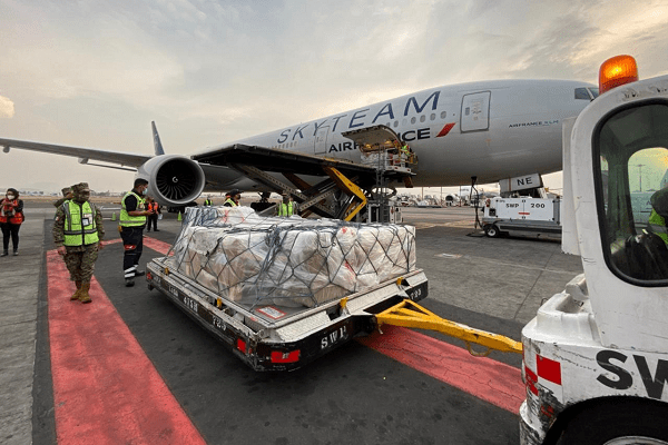 Llega a México vacuna CureVac para inicio de la Fase III del ensayo clínico