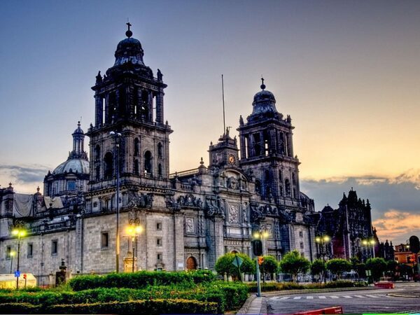 Tras datos de Inegi, Iglesia reconoce disminución de católicos en México