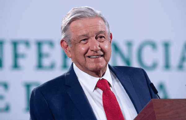AMLO estima hasta un 5% en el crecimiento económico del país