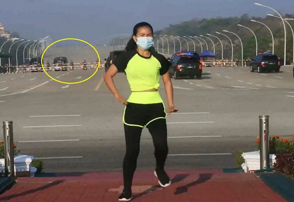 Ella hacía ejercicio sin saber que grababa un golpe de estado #VIDEO