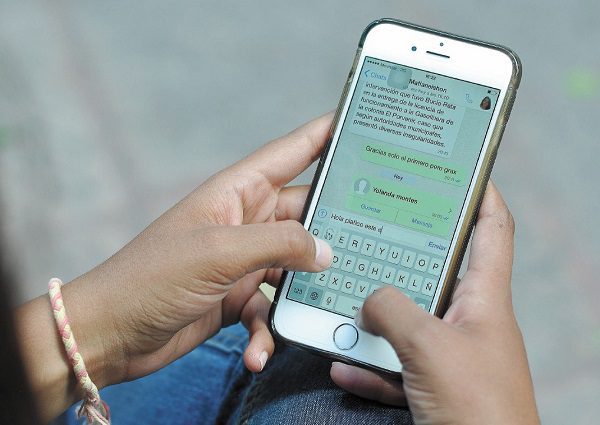 ¡Cuidado! Falsa versión de WhatsApp para iPhone podría robar tus datos