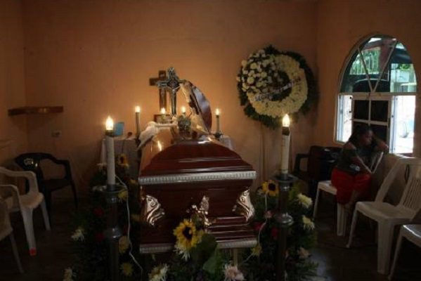 Los hijos de 30 mil personas fallecidas por Covid han recibido apoyo federal para gastos funerarios