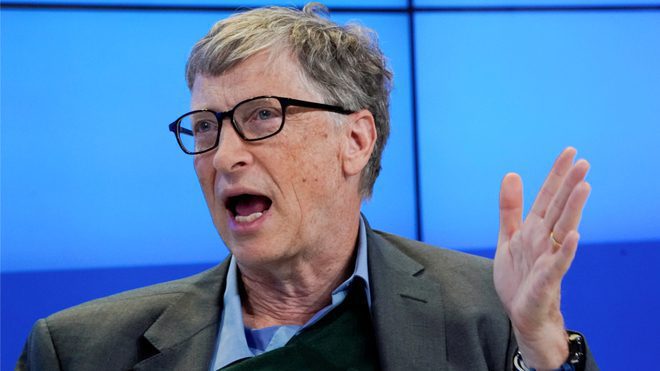 Bill Gates recomienda a AMLO invertir en educación y olvidarse de combustibles
