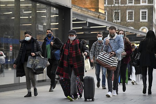 Reino Unido detecta nueva mutación en la variante británica de Covid-19