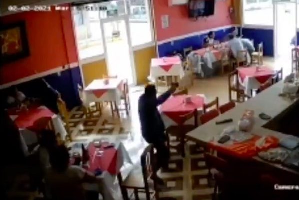 Buscan a sujetos que agredieron a fiscal y diputada local en Veracruz #VIDEO