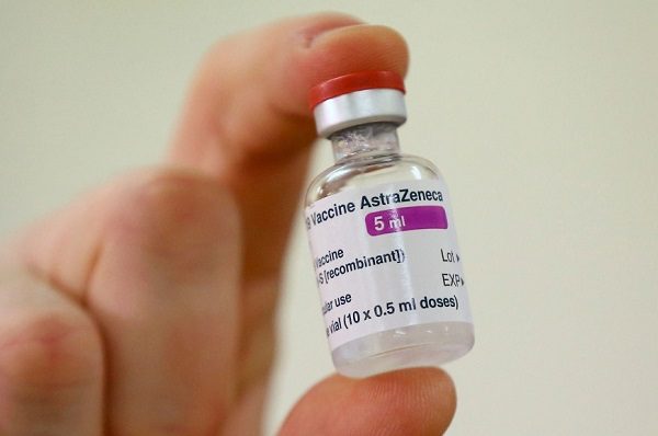 AstraZeneca señala eficacia del 100% de su vacuna en casos graves de Covid-19