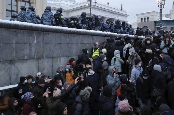 Rusia expulsa a diplomáticos de Alemania, Polonia y Suecia por acudir a protestas por Nalvani