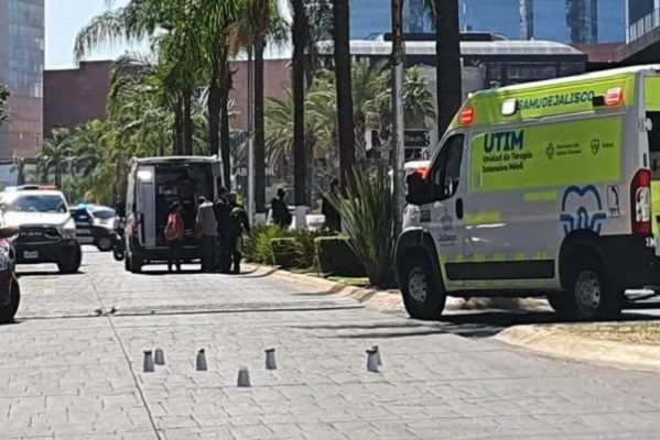 Al menos dos heridos tras balacera en Zapopan, Jalisco #VIDEOS