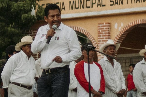 Balean casa de edil de San Francisco del Mar, Oaxaca