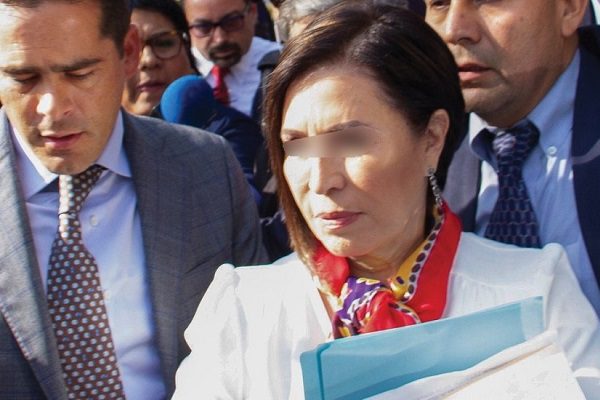 FGR desiste de acusar a Rosario Robles; buscará llegar a acuerdo