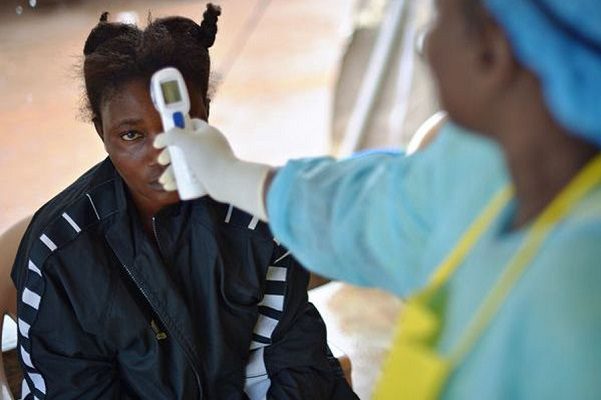 El ébola levanta alarmas. OMS pide a seis países verificar infecciones