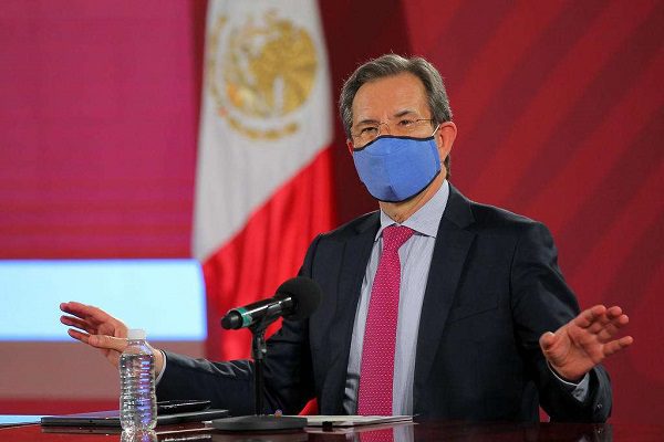Esteban Moctezuma rinde protesta como embajador de México en EU
