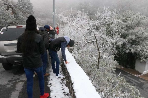 Al menos ocho muertos por la tormenta invernal en el norte del país